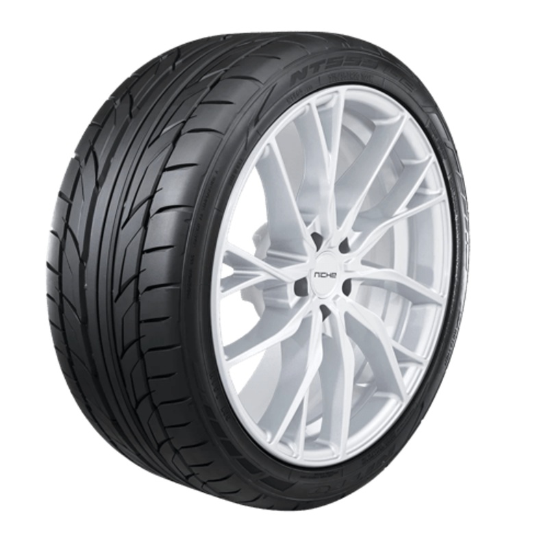 BAKFlip F1 21-25 F150 5’7″ (Includes Lightning)